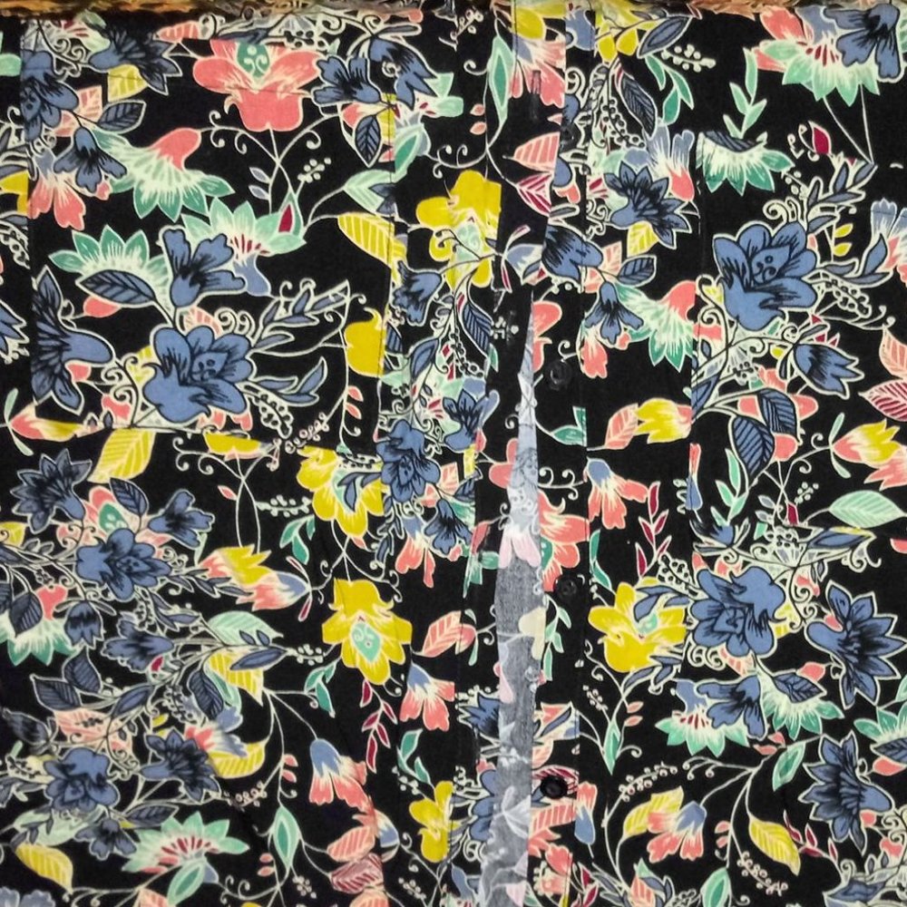 Lularoe Button Down Collared Shirt